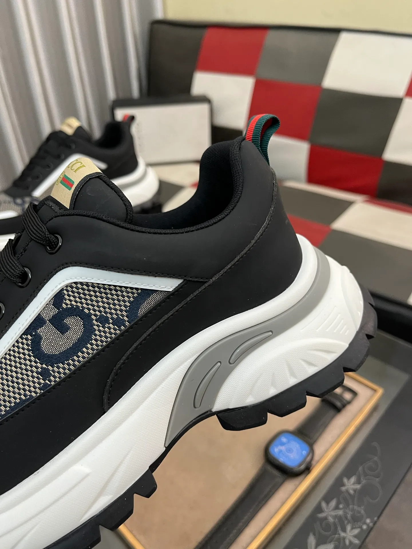 Men's Men's Shoes💰458⌚️⌚️[GUCCI] Gucci men's casual shoes are absolutely popular🔥The ultimate matching item for trendy men! The charm of super texture is irresistible, the main recommendation, the flower leather color is bright! The upper is made of high-quality cowhide with branded fabrics, pigskin lining for the feet, and wear-resistant rubber sole, which is noble and elegant! Extremely comfortable🎁🎁You can be as handsome as you want💪 38-443️⃣colors available